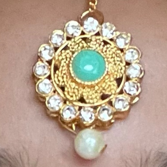 Indian/Nepali Sirbandi (Headpiece) - Picture 4 of 14